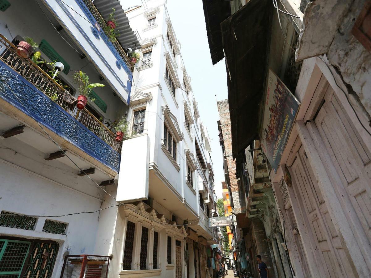 Spot On 45585 Hotel Aakash Ganga Varanasi Bagian luar foto